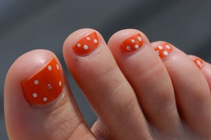 A well-groomed pedicure