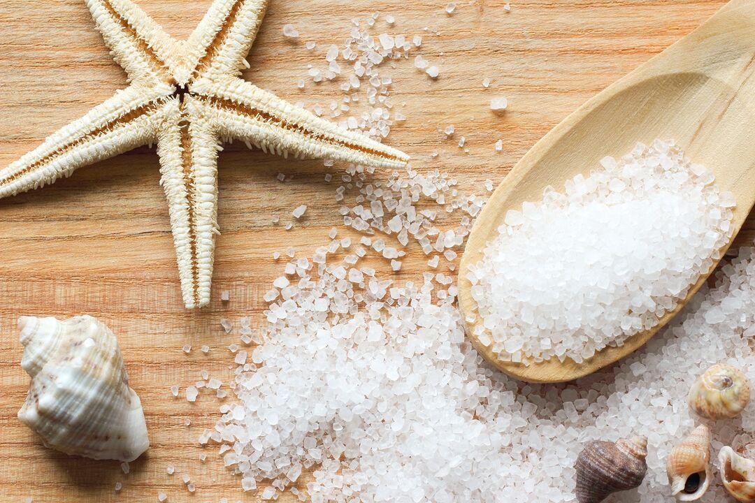 Use sea salt to treat fungi